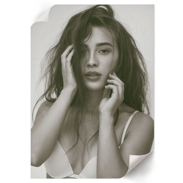 Wall print featuring an elegant portrait