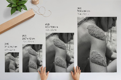 Poster Woman with sand