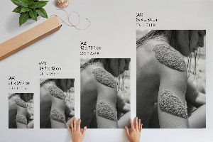 Poster Woman with sand