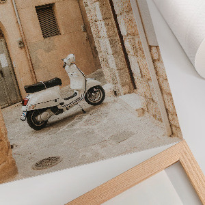 Wall print depicting an Italian street scene