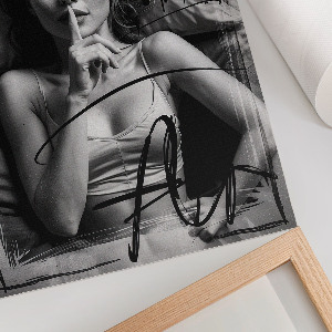 Wall art Mysterious woman