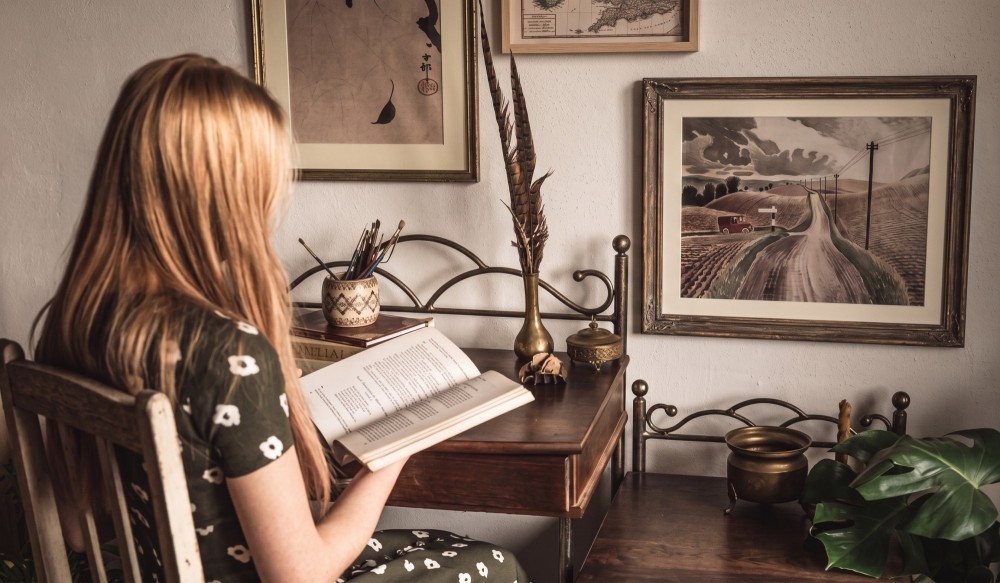 What to put on the wall next to your desk? Inspirations